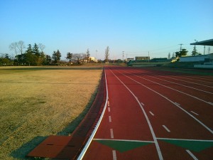 川口運動公園の陸上競技場